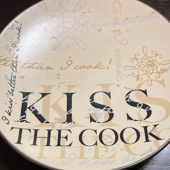 Gourmet Expressions Stoneware Plates - Picture 5 of 6